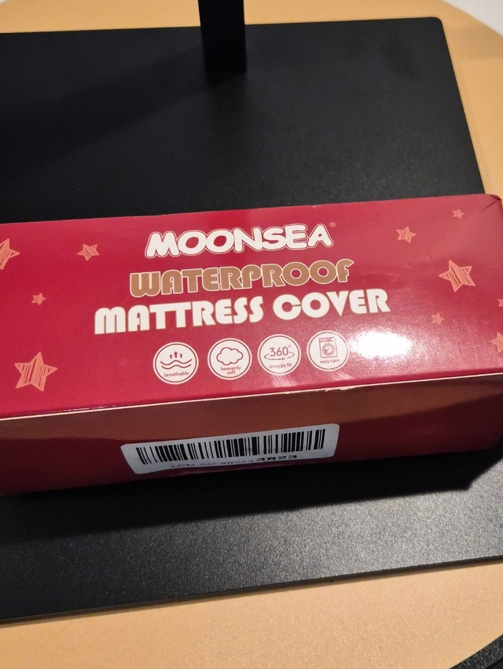 Moonsea Waterproof Mattress Cover - White